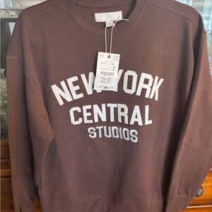 Zara Dark Brown Crewneck Sweatshirt with New York Print